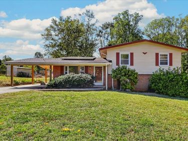 524 Dawnridge Drive, Lynchburg, VA 24502