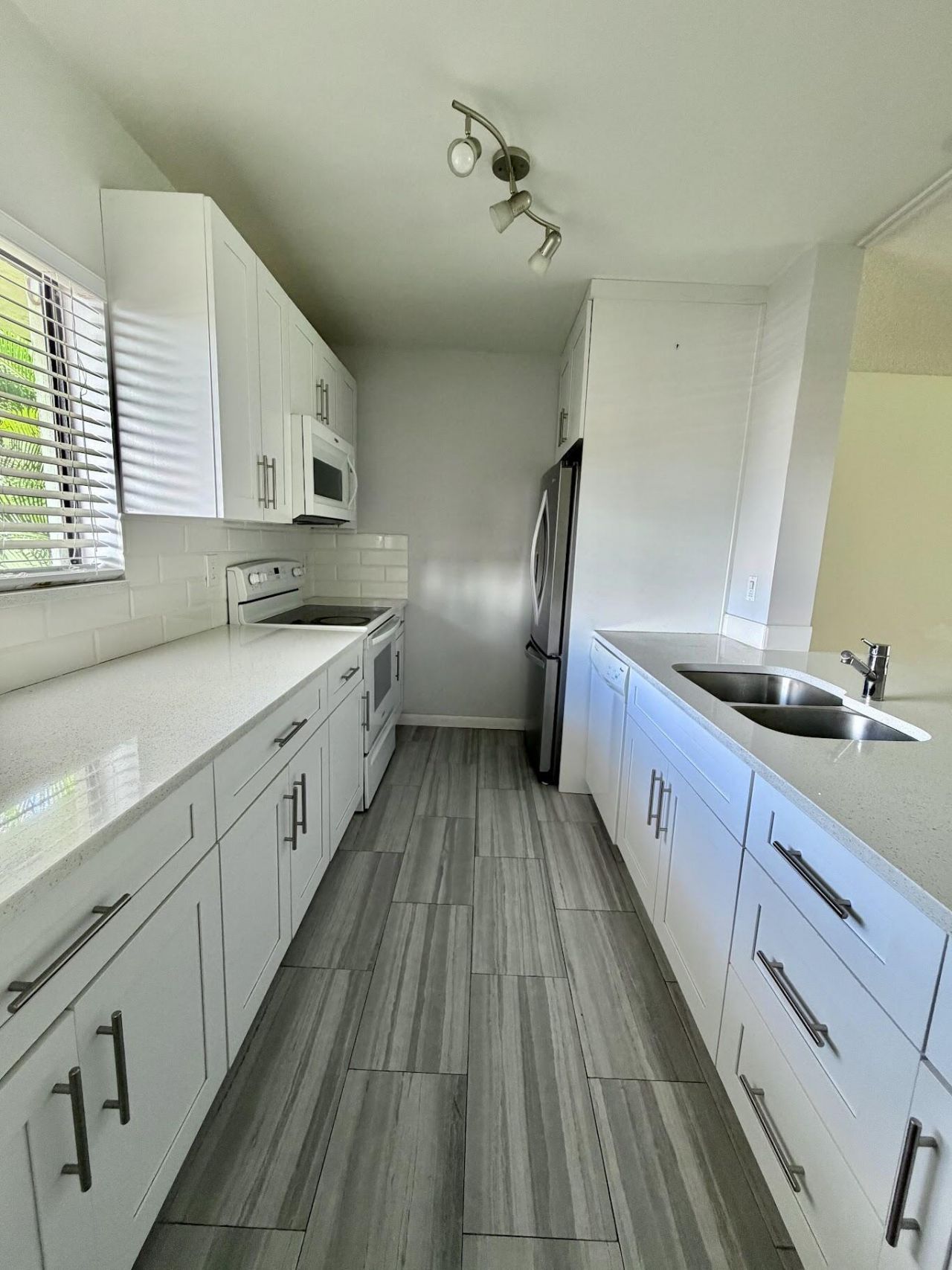 150 NW 70th Street, Unit 2030, Boca Raton, FL 33487 Photo