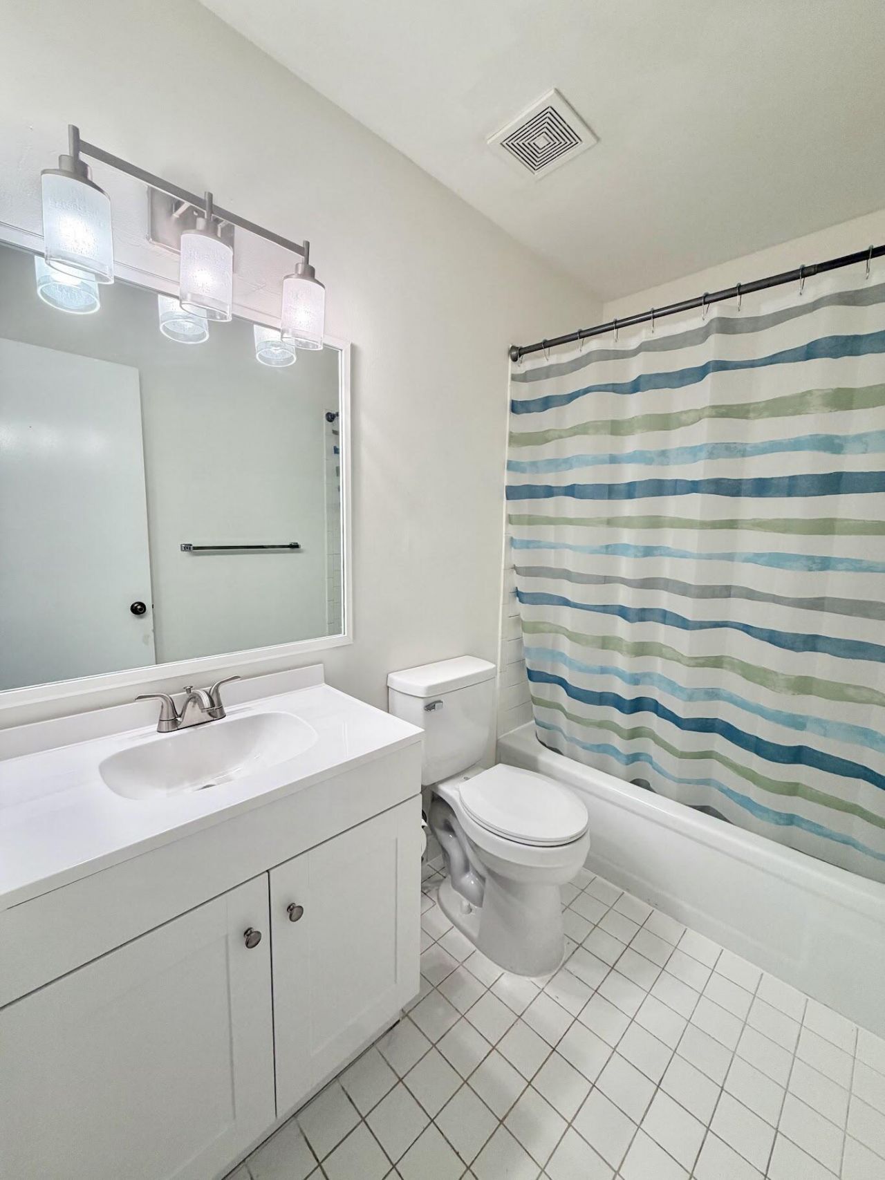 150 NW 70th Street, Unit 2030, Boca Raton, FL 33487 Photo