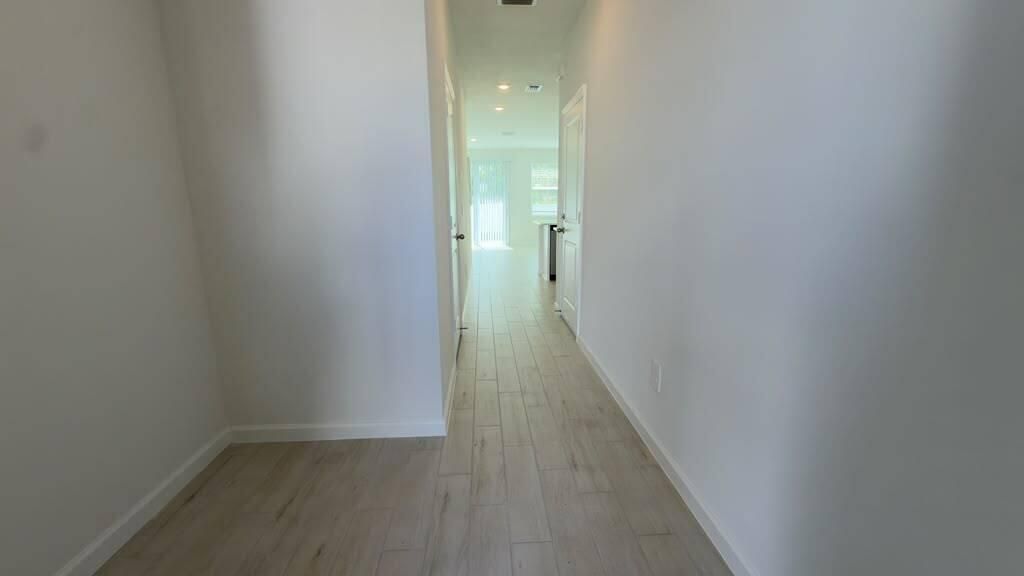 646 Salisbury Circle, Fort Pierce, FL 34982 Photo