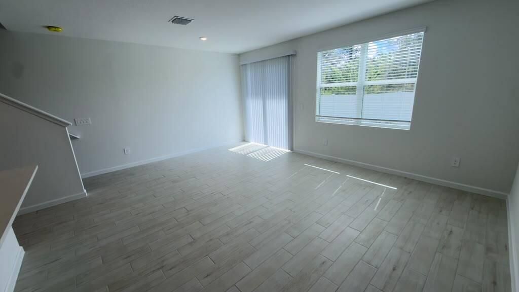 646 Salisbury Circle, Fort Pierce, FL 34982 Photo