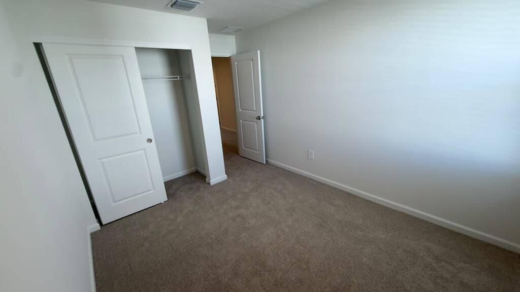 646 Salisbury Circle, Fort Pierce, FL 34982 Photo