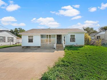 6628 Glesman Street , Dallas, TX 75232