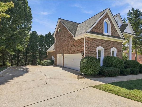 4329 Meadow Vista Drive SE, Lithonia, GA 30038