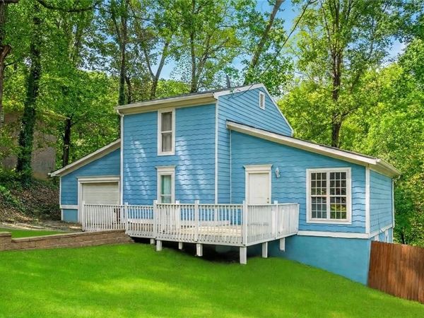 1254 Woodleigh Road SW, Marietta, GA 30008