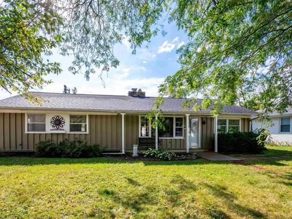 612 W TETON Drive, Peoria, IL 61614
