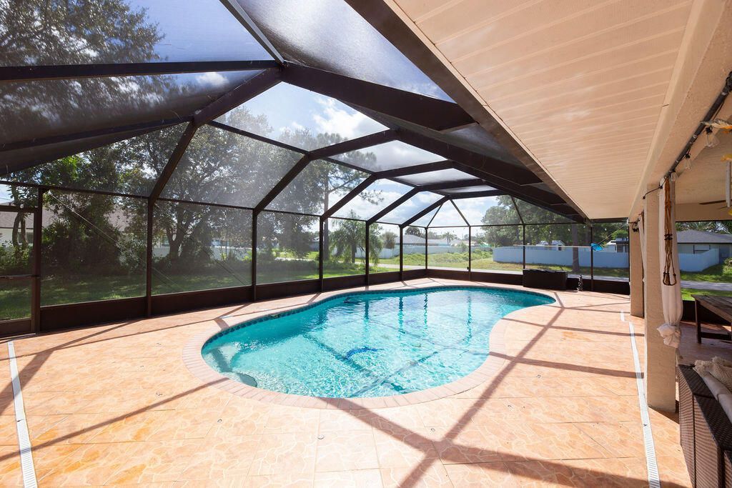 194 SW Voltair Terrace, Port Saint Lucie, FL 34984 Photo