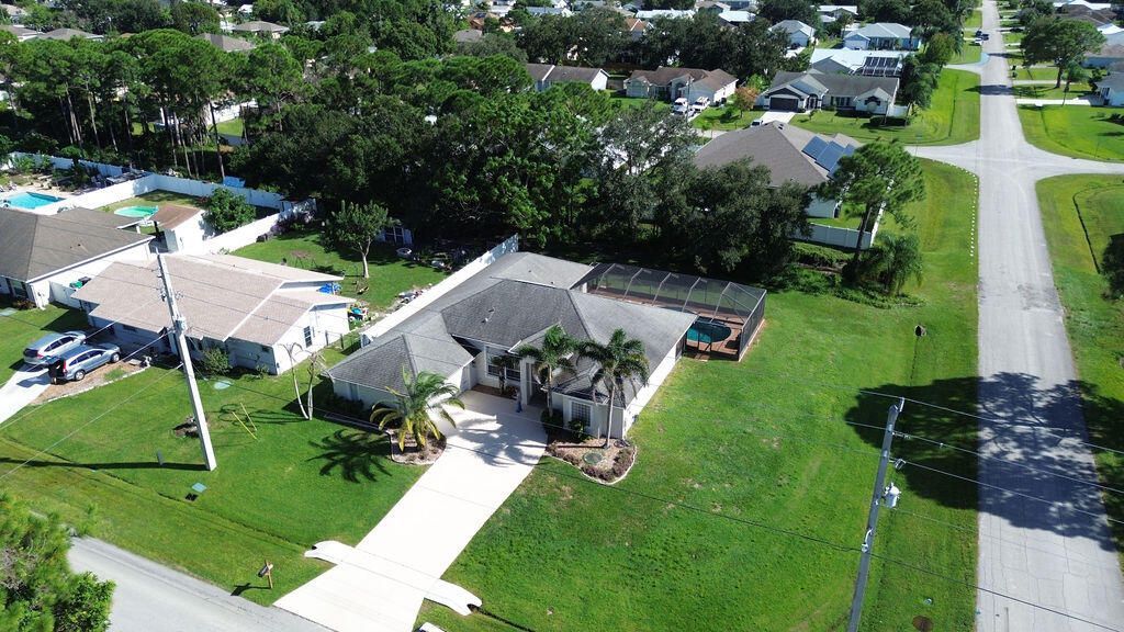 194 SW Voltair Terrace, Port Saint Lucie, FL 34984 Photo