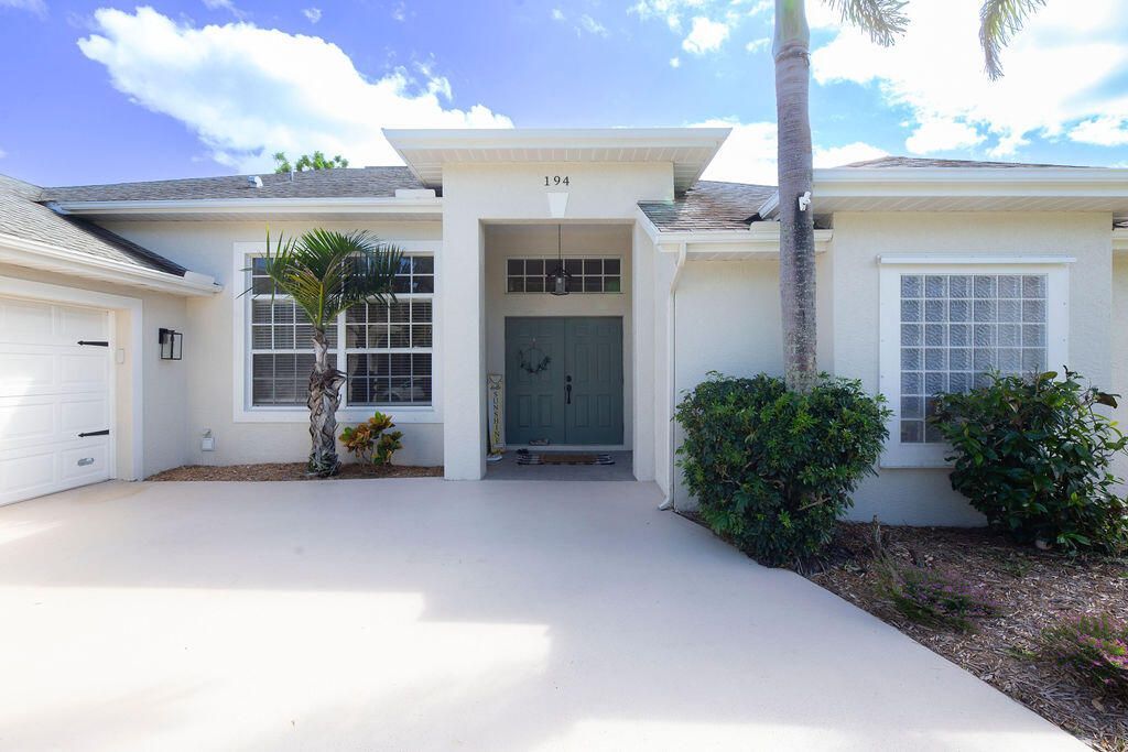 194 SW Voltair Terrace, Port Saint Lucie, FL 34984 Photo