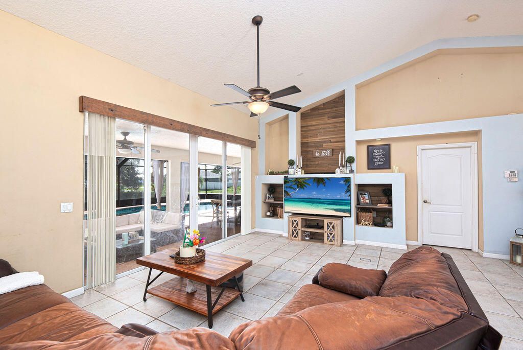 194 SW Voltair Terrace, Port Saint Lucie, FL 34984 Photo