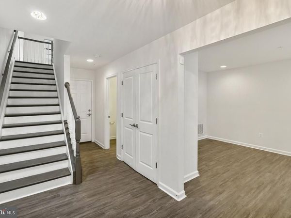 2914 PINEBROOK , LANDOVER, MD 20785