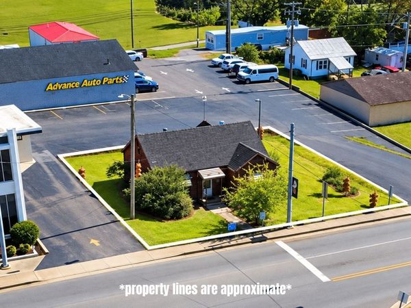 101 Upper Ferry Rd , Carthage, TN 37030