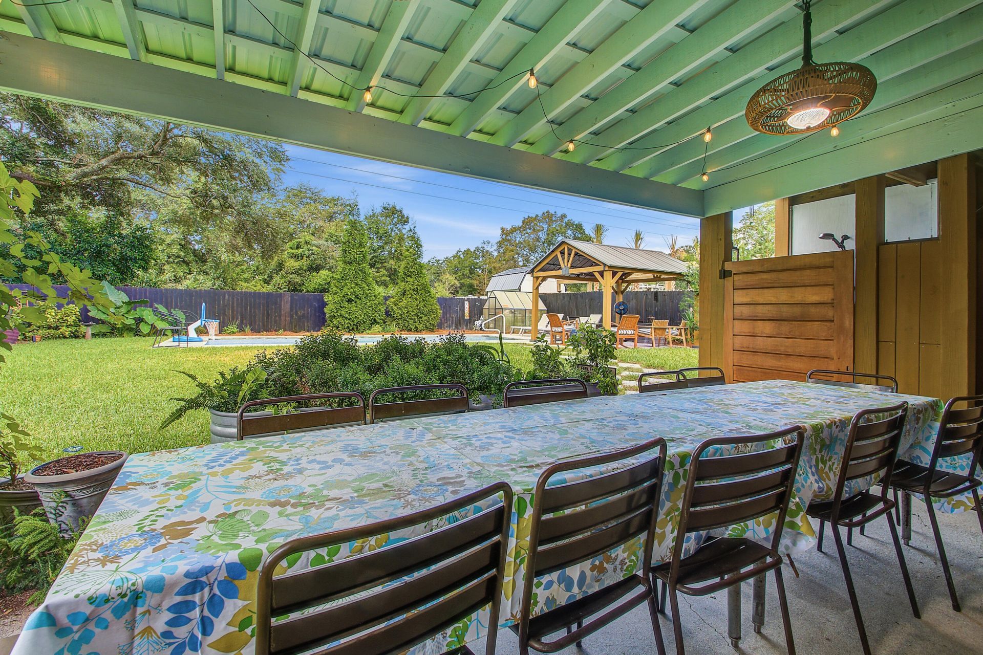 1016 Holcombe Road Photo 39
