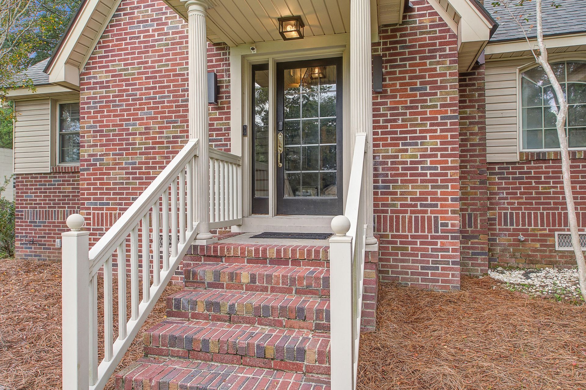 1016 Holcombe Road Photo 4