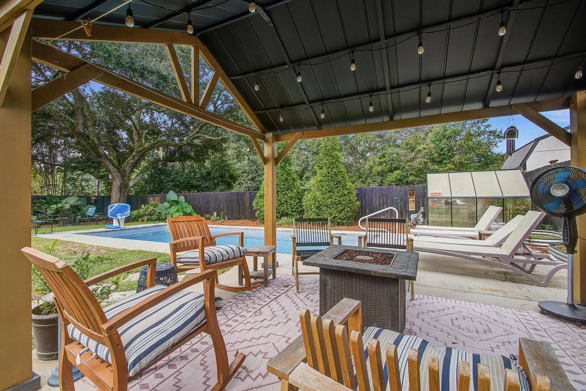 1016 Holcombe Road Photo 40