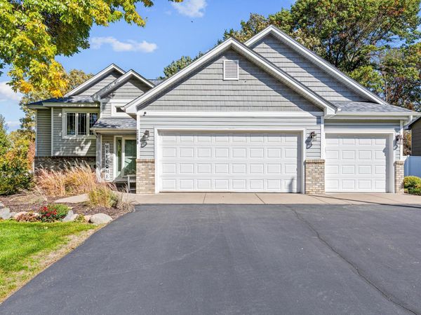 2289 S Coon Creek Drive, Andover, MN 55304