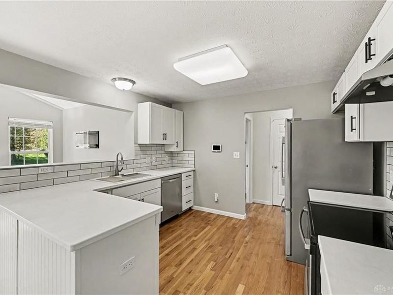 6423 Riverbend Drive, Clayton, OH 45415 Photo 6