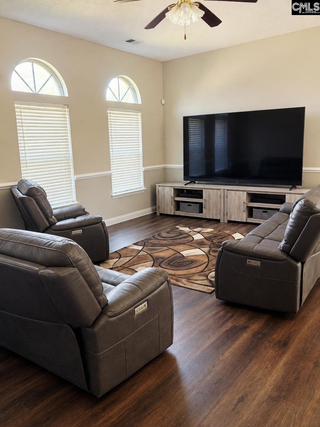 252 Edinfield Court Photo 4