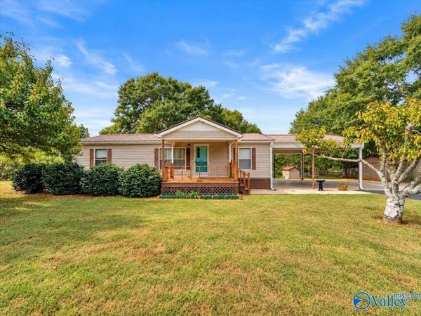 17071 Menefee Road, Athens, AL 35613