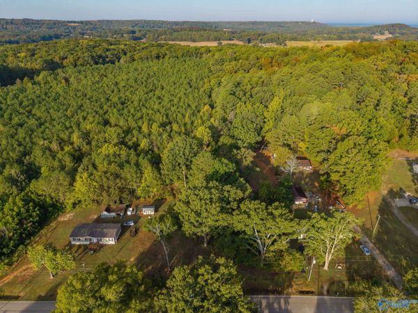 2056 Cain Road, Somerville, AL 35670