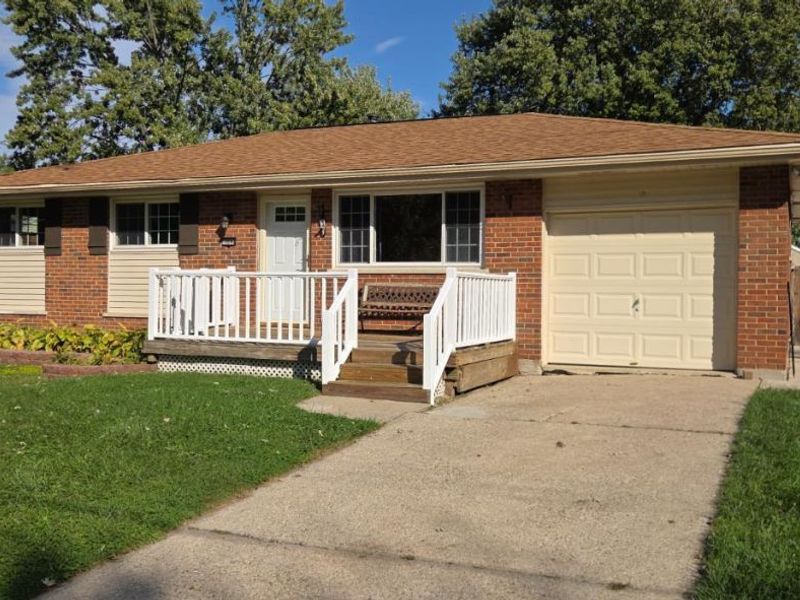 10890 Aldbough Court, Colerain Township, OH 45251 Photo 2