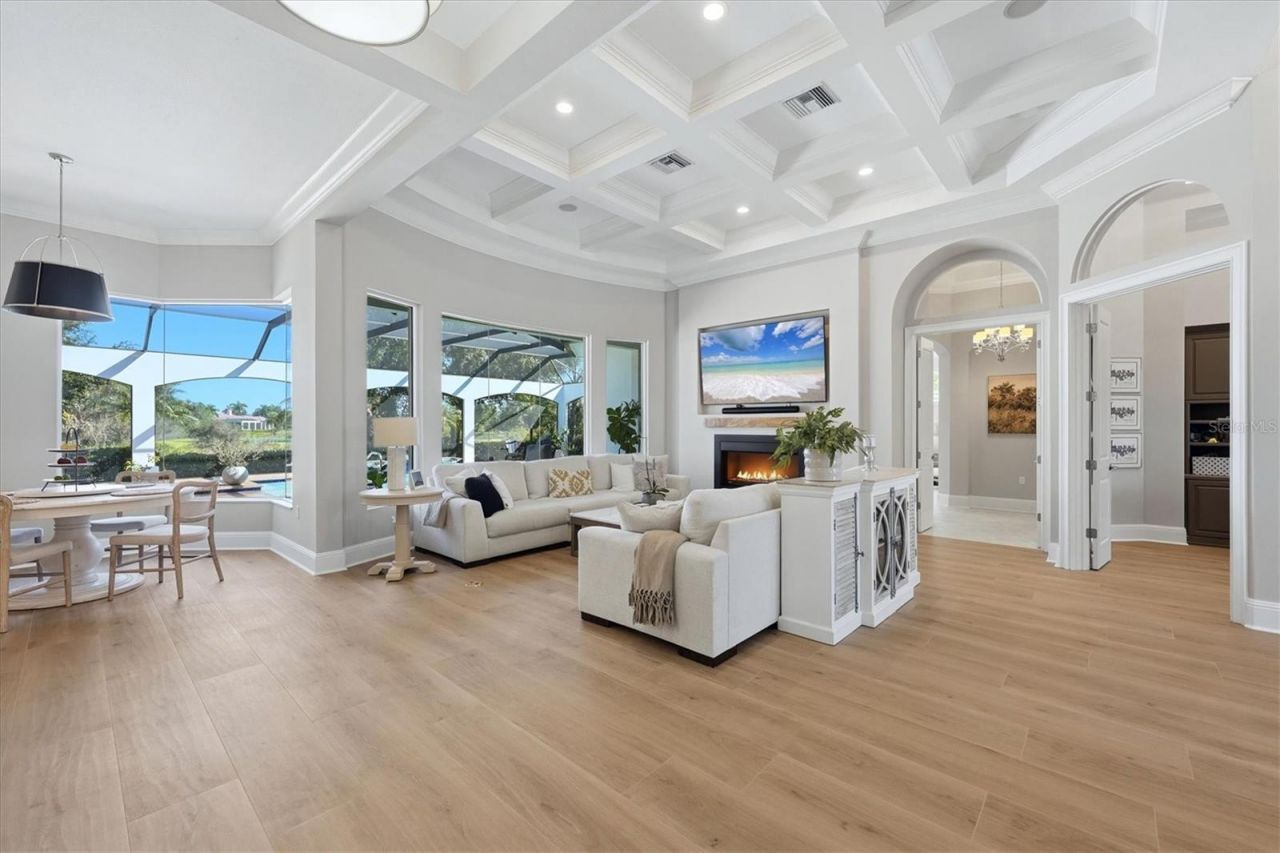 8009 Bounty Lane, Bradenton, FL 34202 Photo