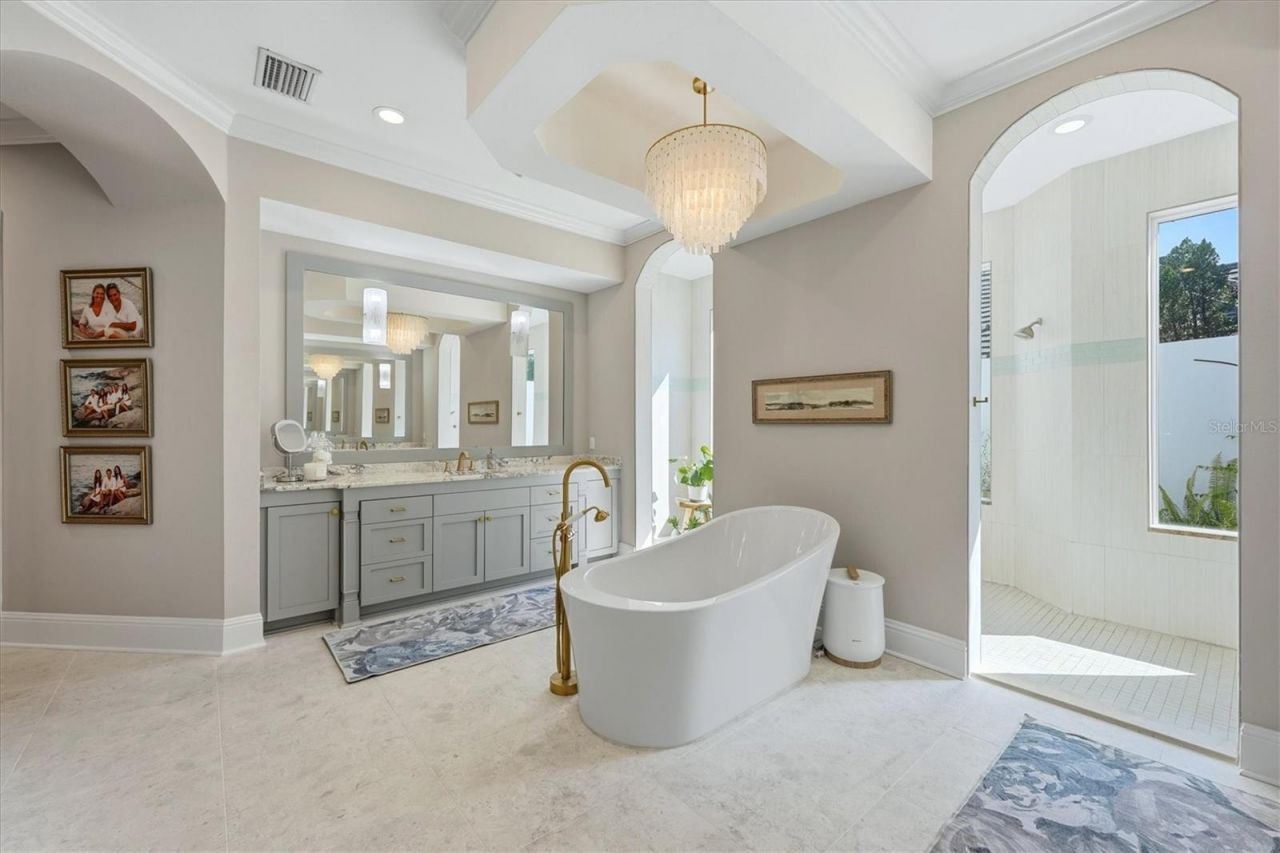 8009 Bounty Lane, Bradenton, FL 34202 Photo