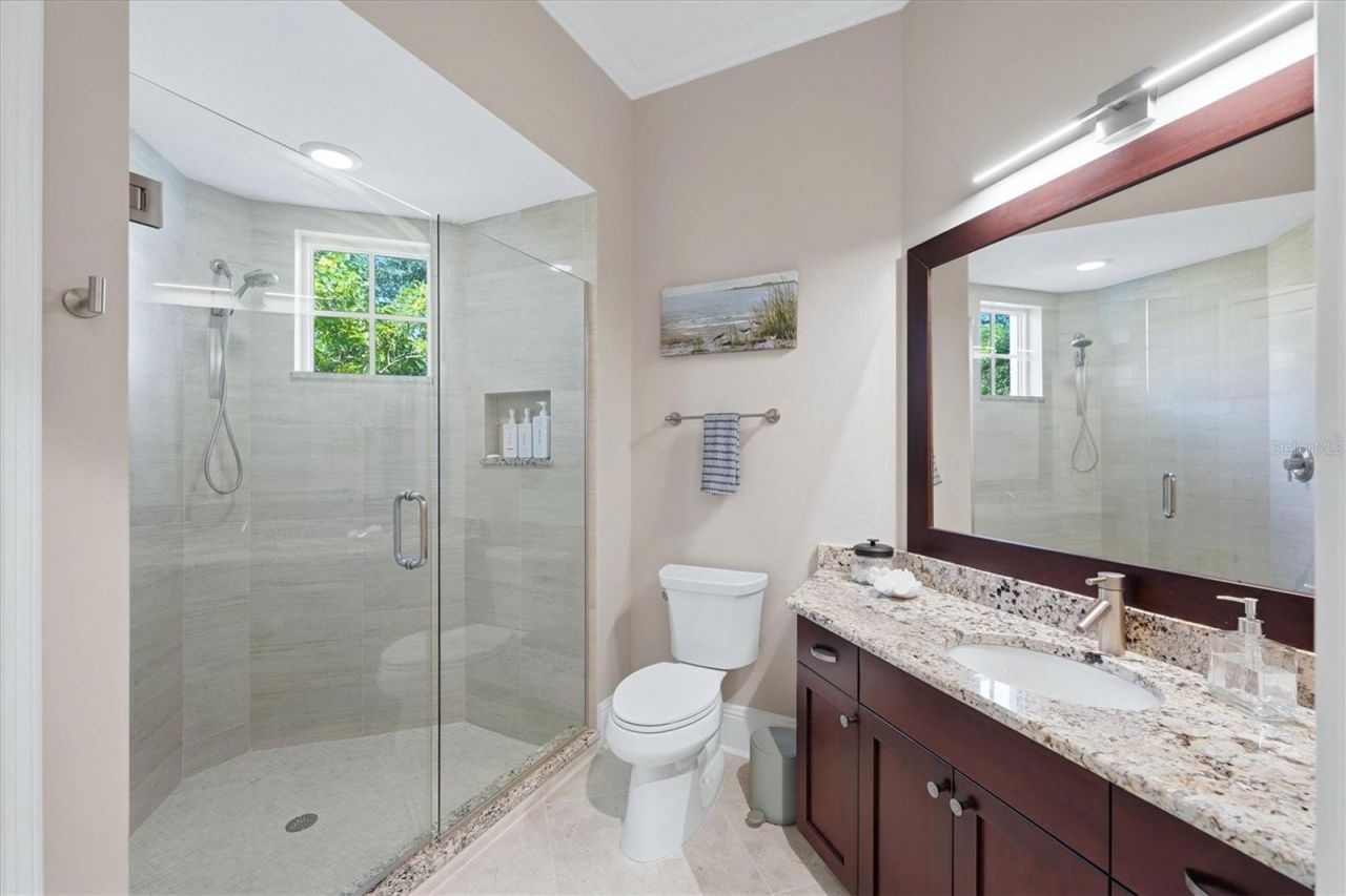 8009 Bounty Lane, Bradenton, FL 34202 Photo