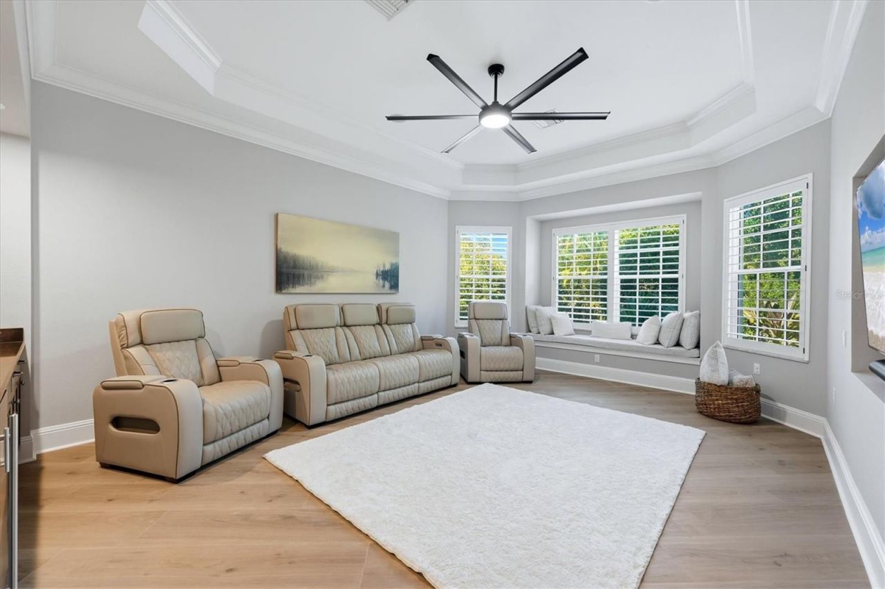 8009 Bounty Lane, Bradenton, FL 34202 Photo