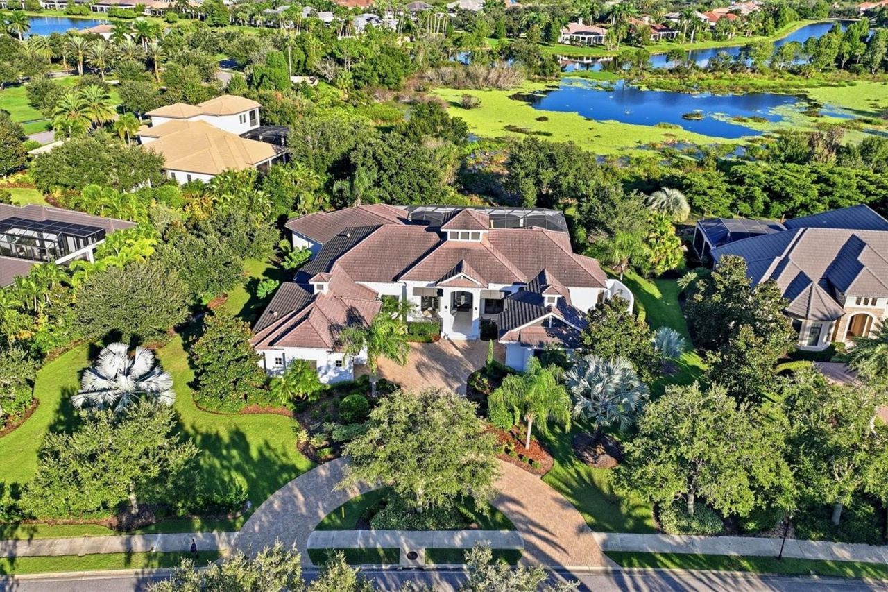 8009 Bounty Lane, Bradenton, FL 34202 Photo