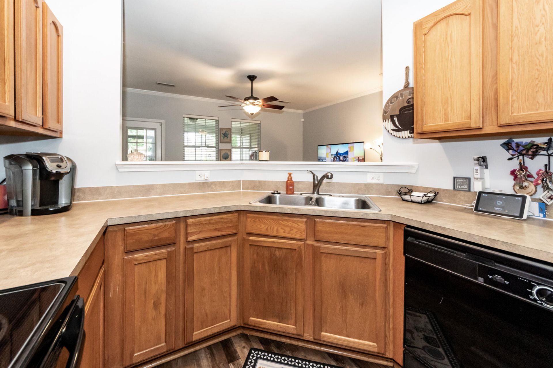129 Woodward Road Photo 5
