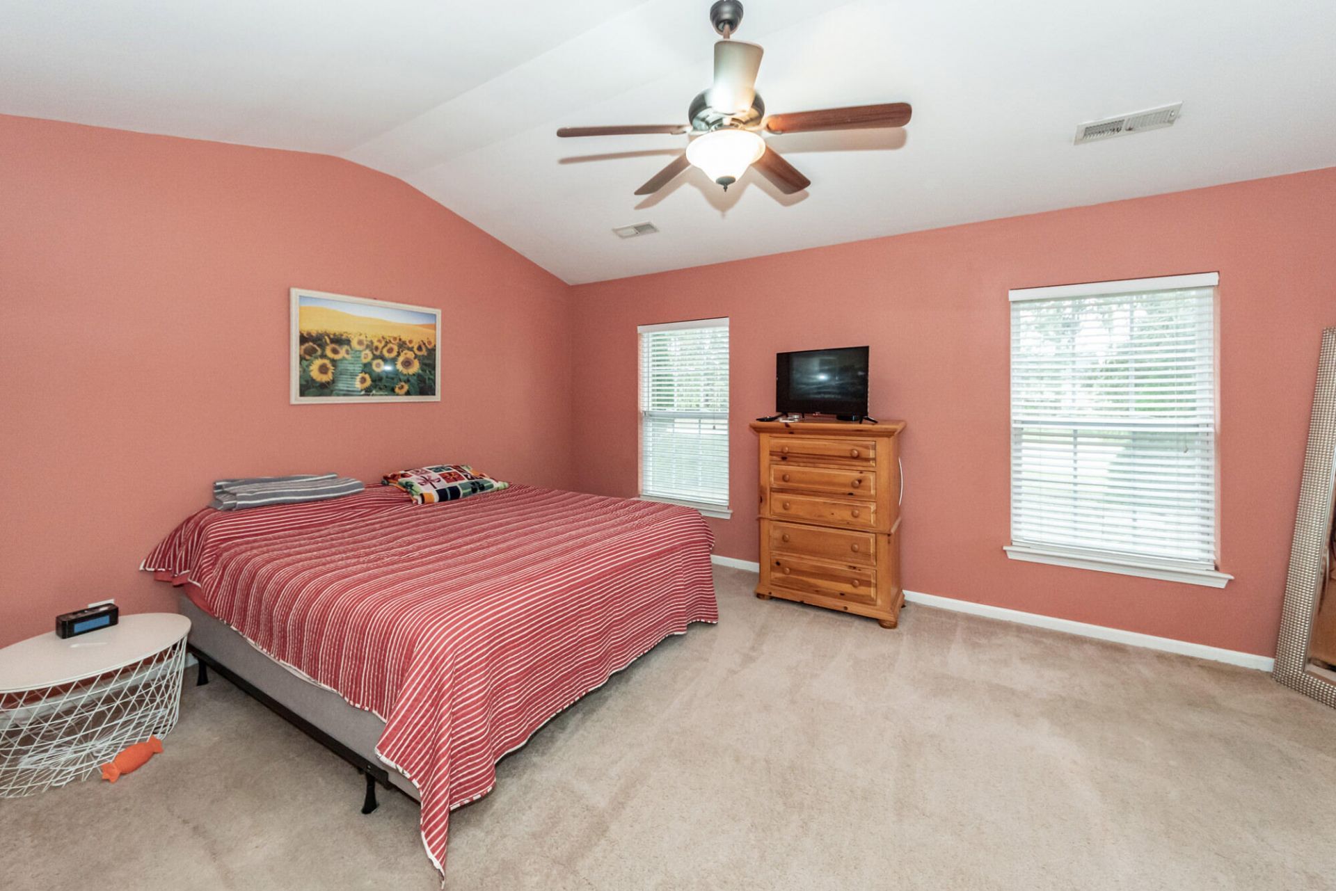 129 Woodward Road Photo 9