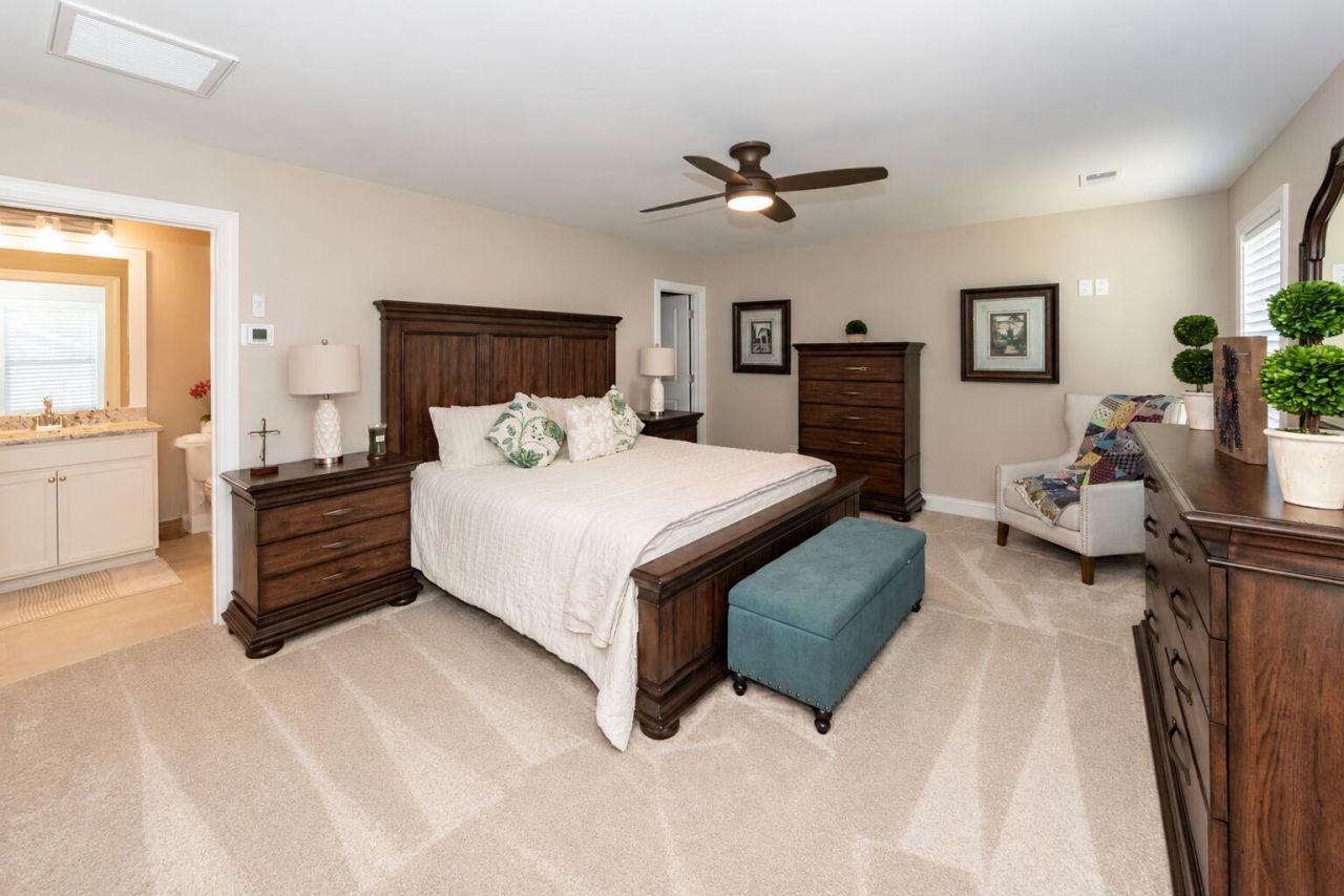 218 River Martin Court Photo 37