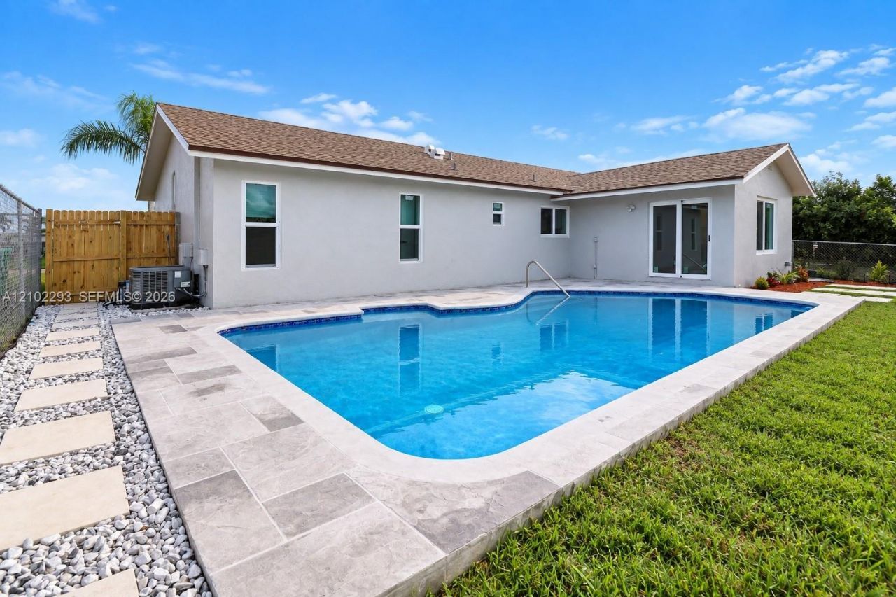 11056 NW 23rd Ct, Sunrise, FL 33322 Photo