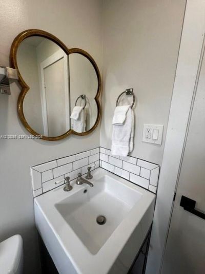 11241 SW 7th Ter, Sweetwater, FL 33174 Photo
