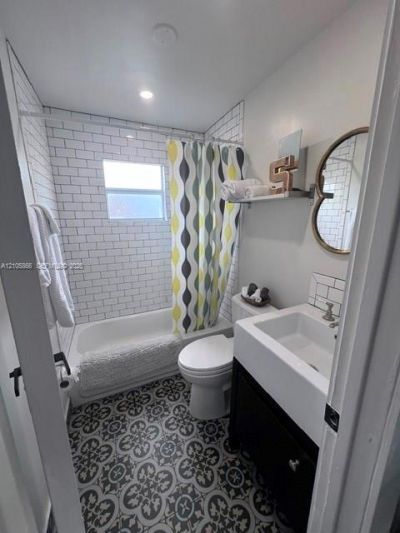 11241 SW 7th Ter, Sweetwater, FL 33174 Photo