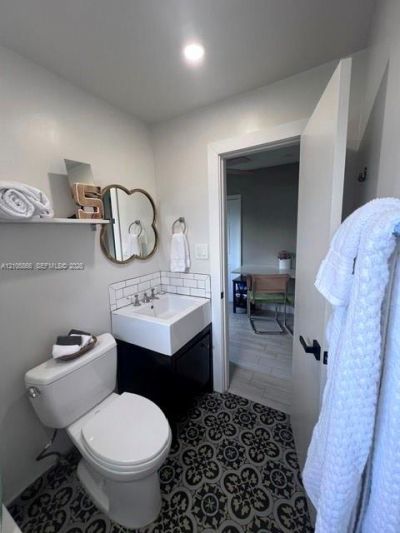 11241 SW 7th Ter, Sweetwater, FL 33174 Photo