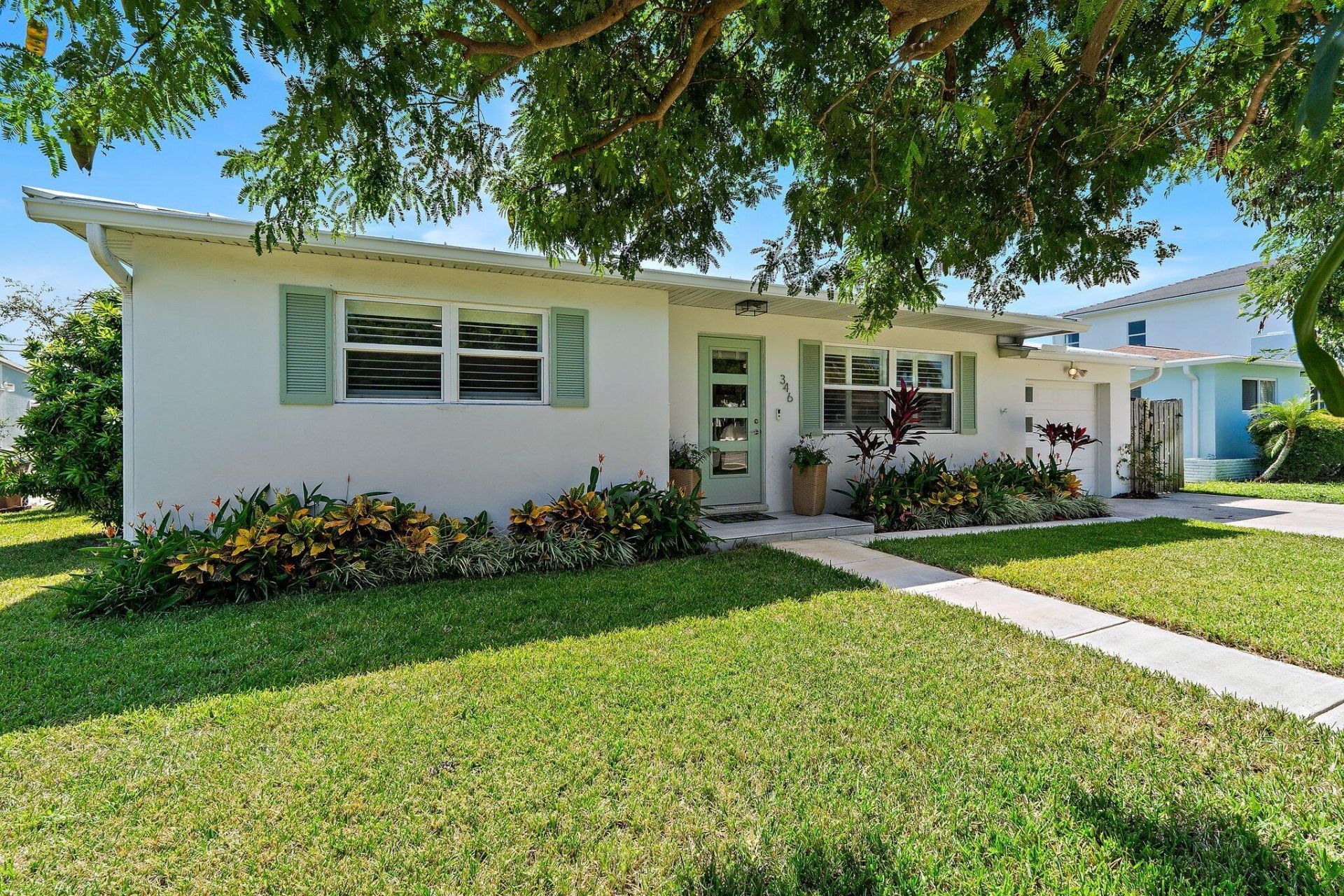 346 Laurie Road, West Palm Beach, FL 33405 Photo