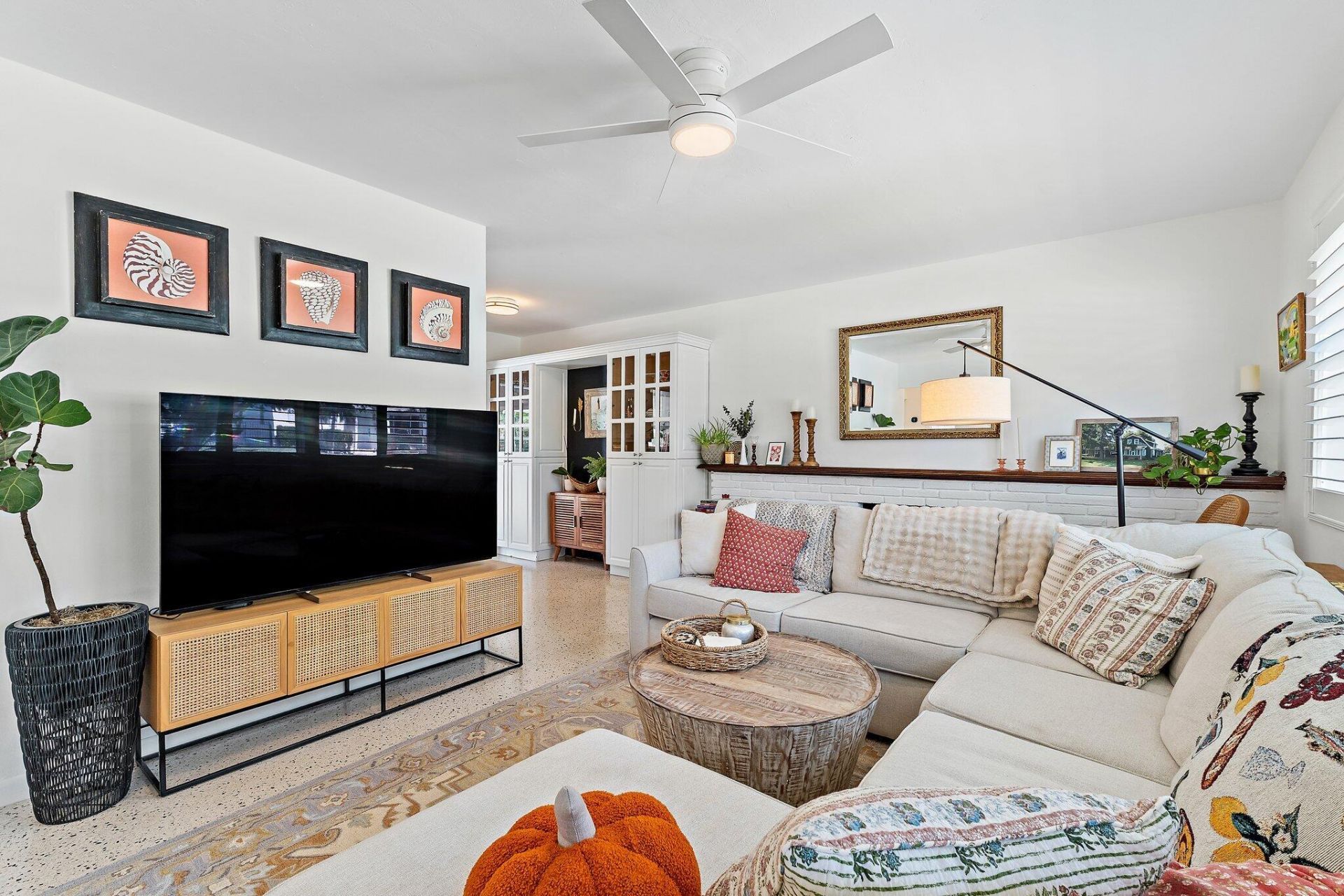 346 Laurie Road, West Palm Beach, FL 33405 Photo