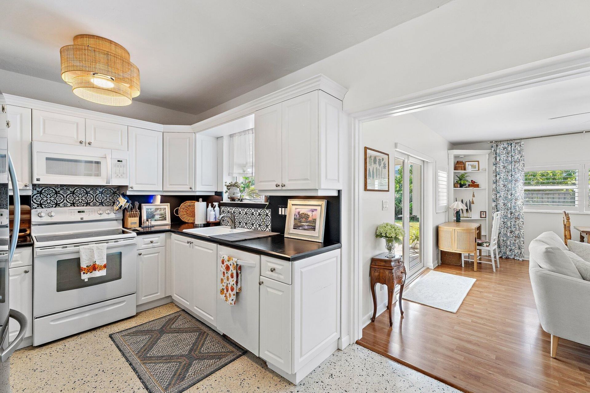 346 Laurie Road, West Palm Beach, FL 33405 Photo
