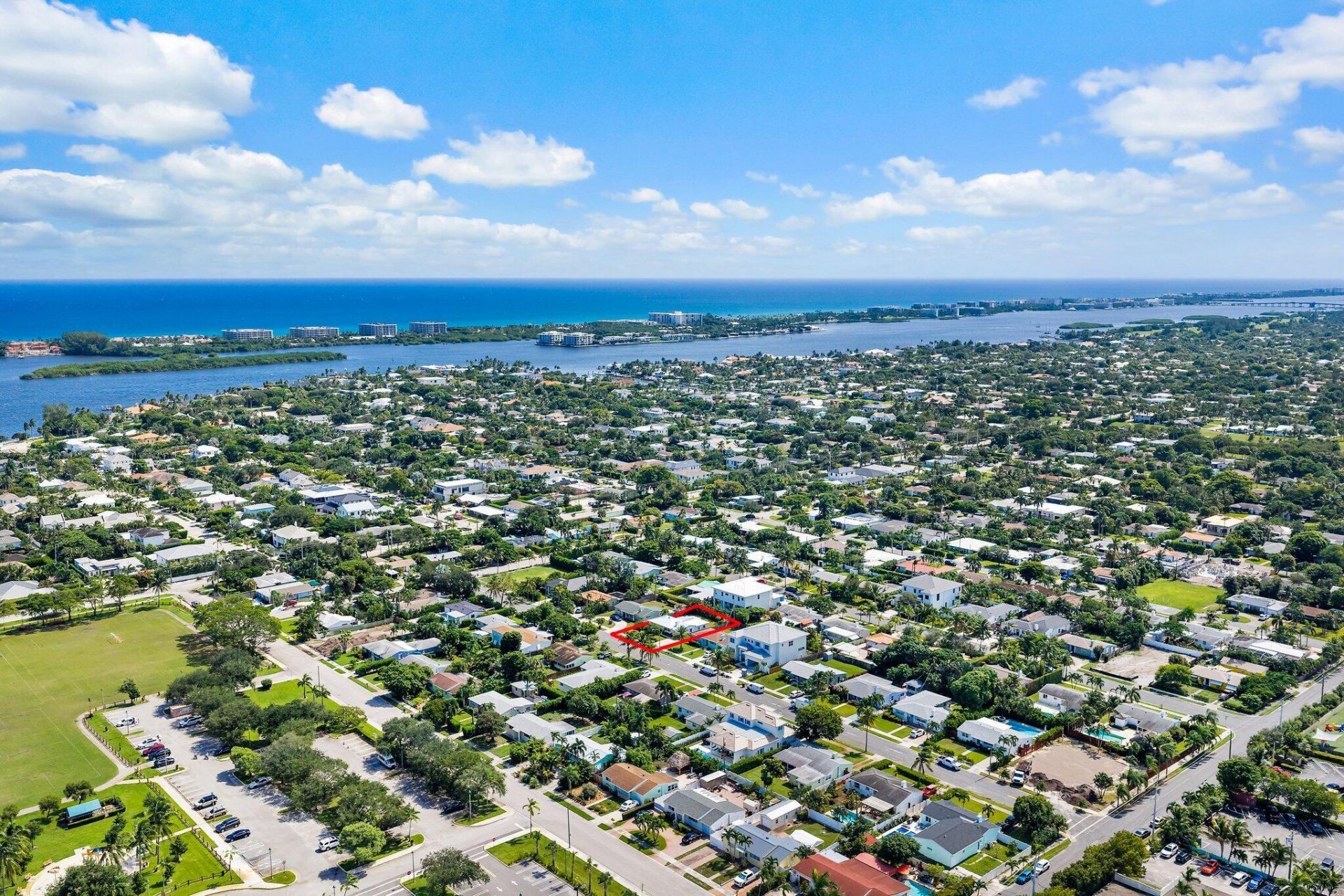 346 Laurie Road, West Palm Beach, FL 33405 Photo