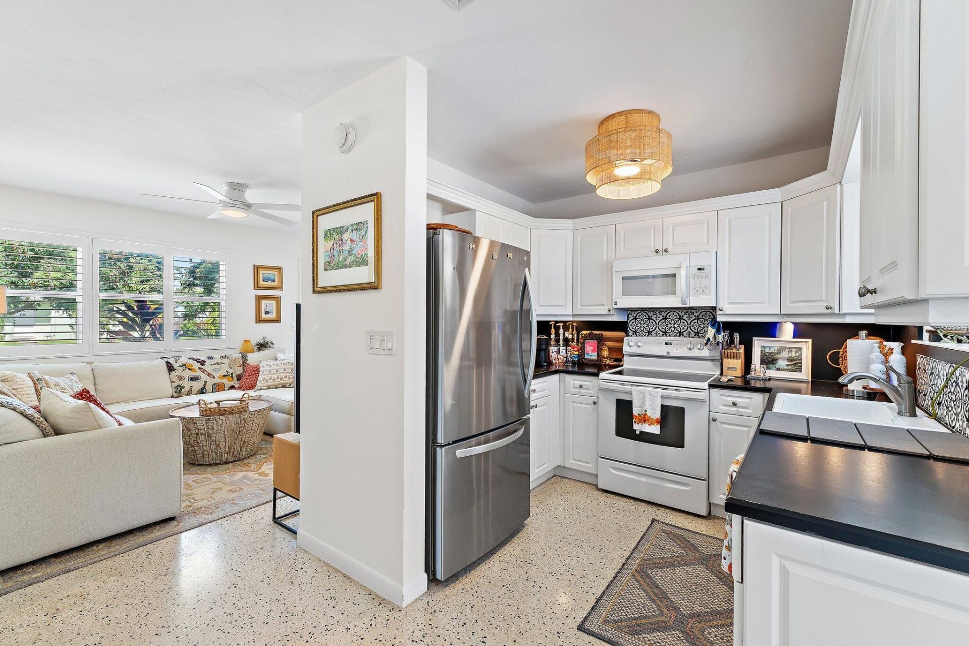 346 Laurie Road, West Palm Beach, FL 33405 Photo
