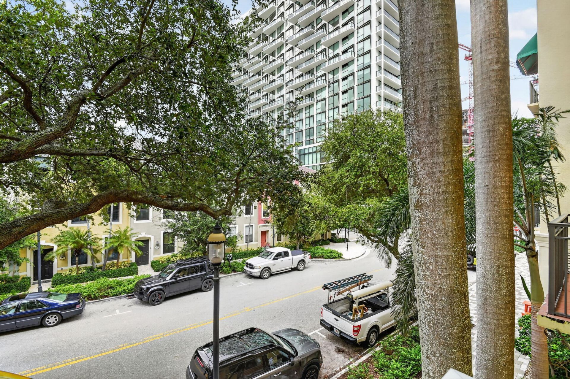 630 S Sapodilla Avenue, Unit 223, West Palm Beach, FL 33401 Photo
