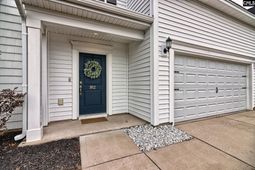 912 Tonsi Drive  photo 4