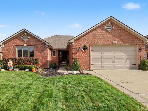 57836 Kaczmarek Drive, Washington Township, Mi 48094