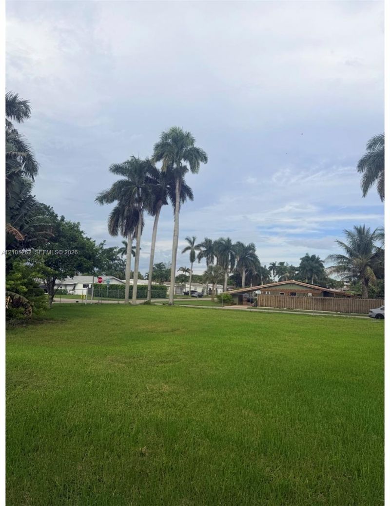 1604 Cleveland St , Hollywood, FL 33020 Photo