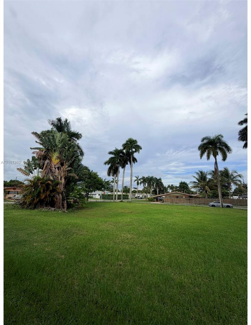1604 Cleveland St , Hollywood, FL 33020 Photo