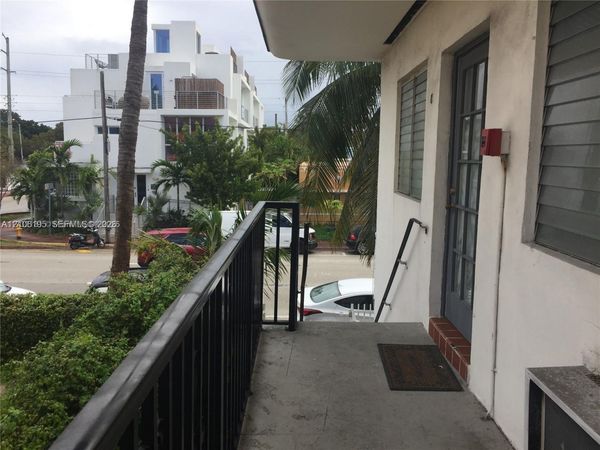 8132 Harding Ave , Unit 11, Miami Beach, FL 33141