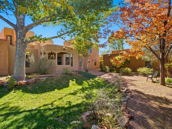 759 W Manhattan Avenue, Unit 4, Santa Fe, NM 87501