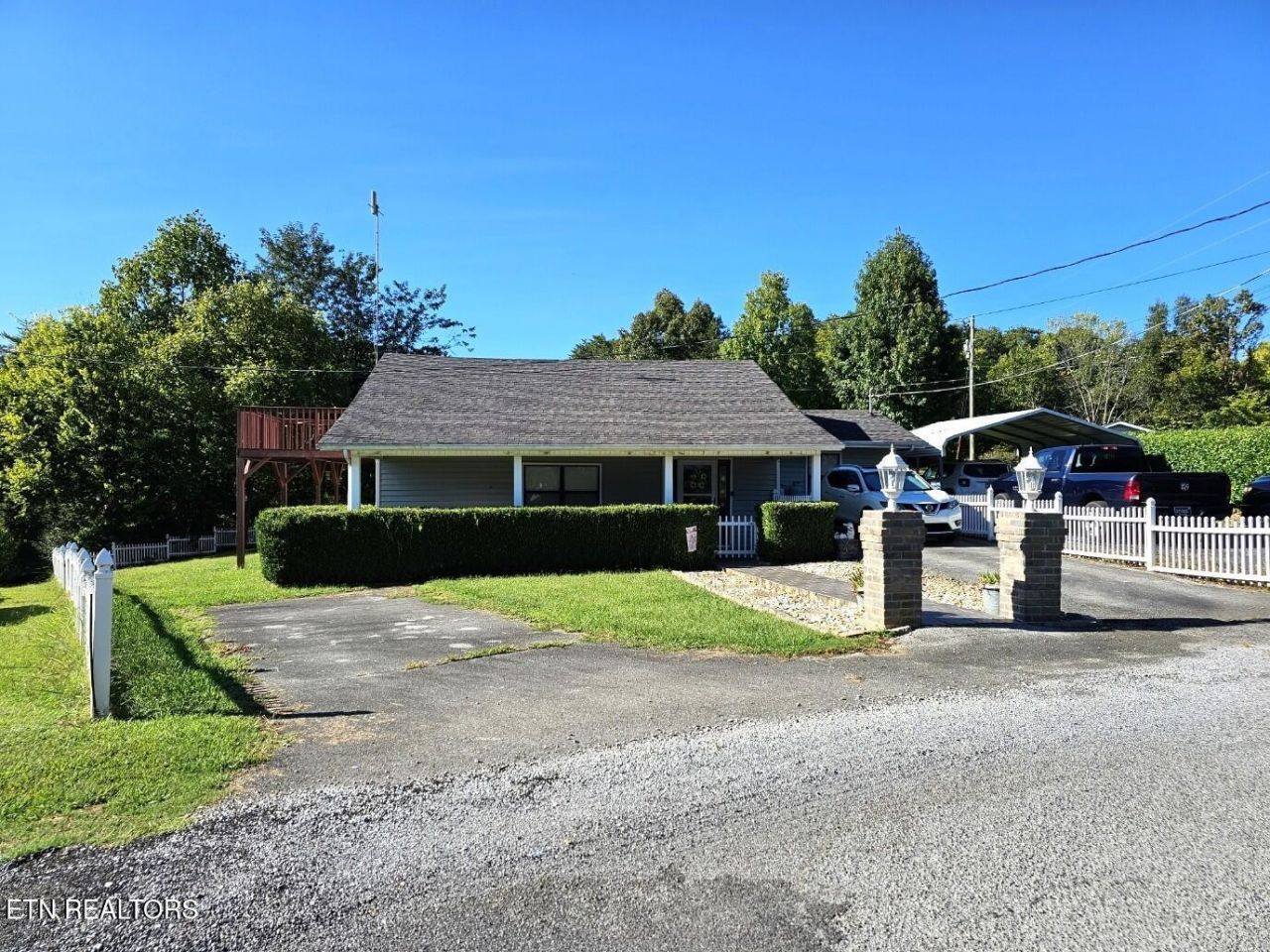 304 Shaddon Rd, Tellico Plains, TN 37385 Main Photo